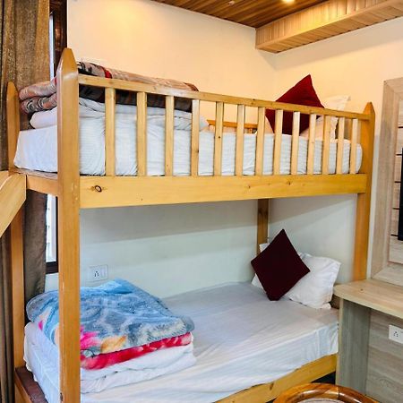 Yog Maya Regency B&B Shimla Exteriör bild